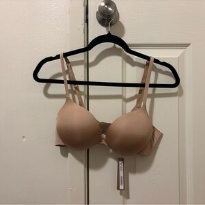 SKIMS Ultimate Push Up Plunge Bra